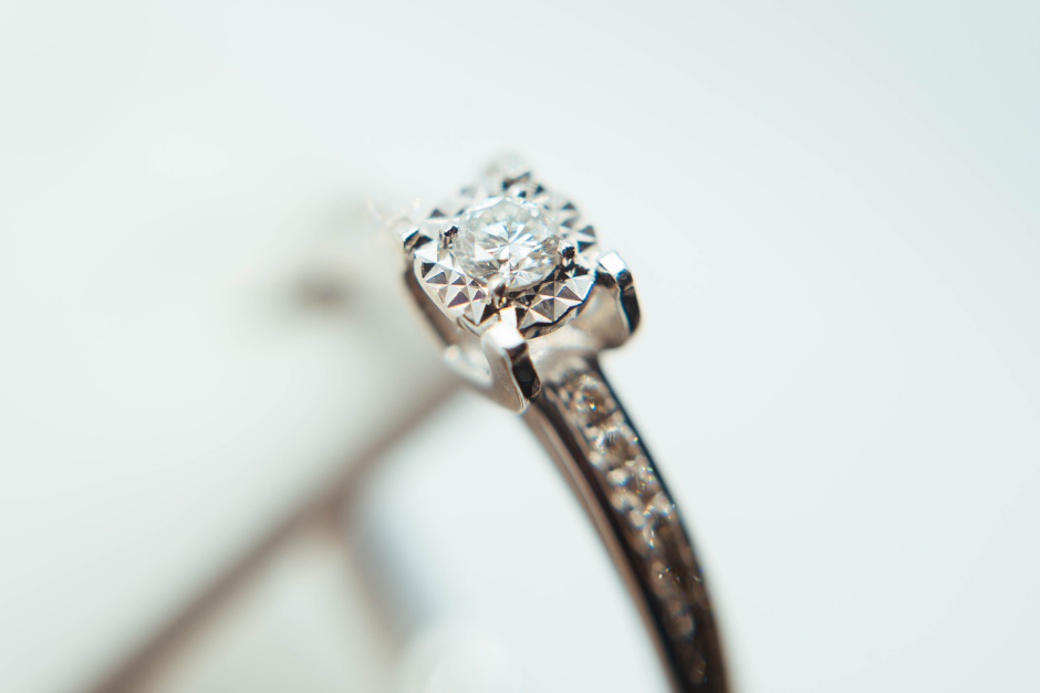 A typical diamond ring that requires professional valuation.